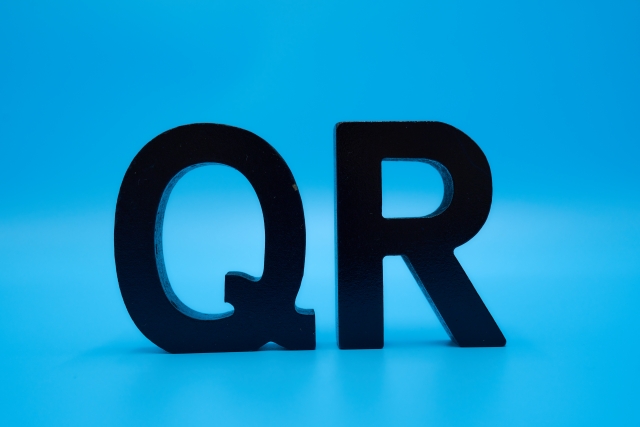 QRの文字の模型