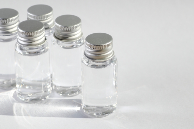 薬の入った瓶のイメージ画像