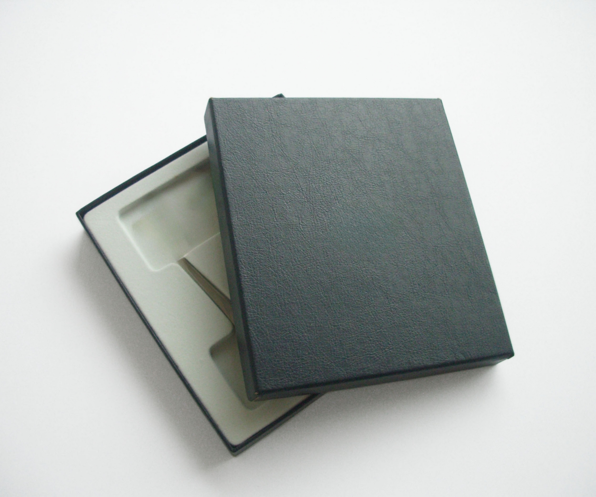 化粧箱の印字を検討中の方へ｜印字方式と選び方のポイント